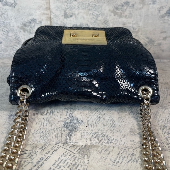 Michael Kors SLOAN LEATHER HANDBAG - Picture 7 of 14